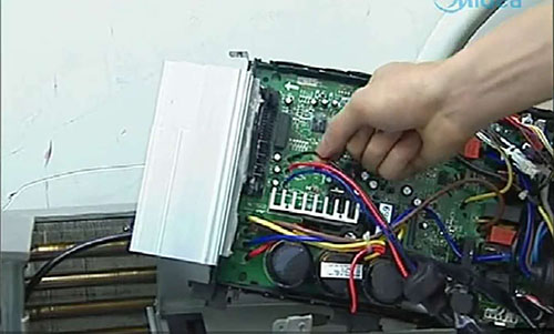 宁海美的空调电话是多少